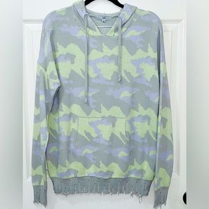 New Fate camouflage sweater Hoodie Size Small